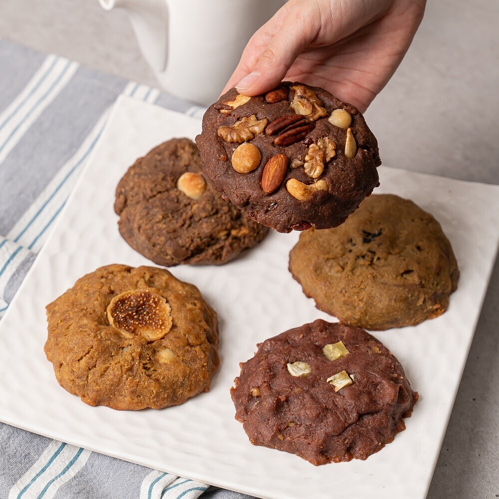 [1+1설선물 사전예약] 비건 통밀 르뱅쿠키 부모님 선물세트 700g*2박스 [발송일- 2.11~2.12]